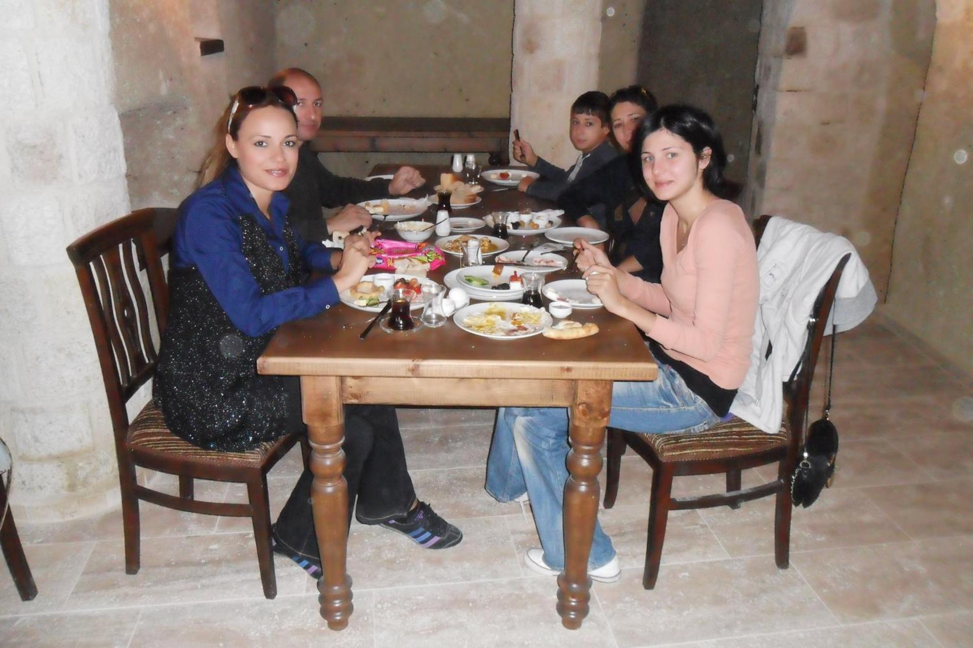 Kemerhan Cave Suites Ürgüp Bagian luar foto