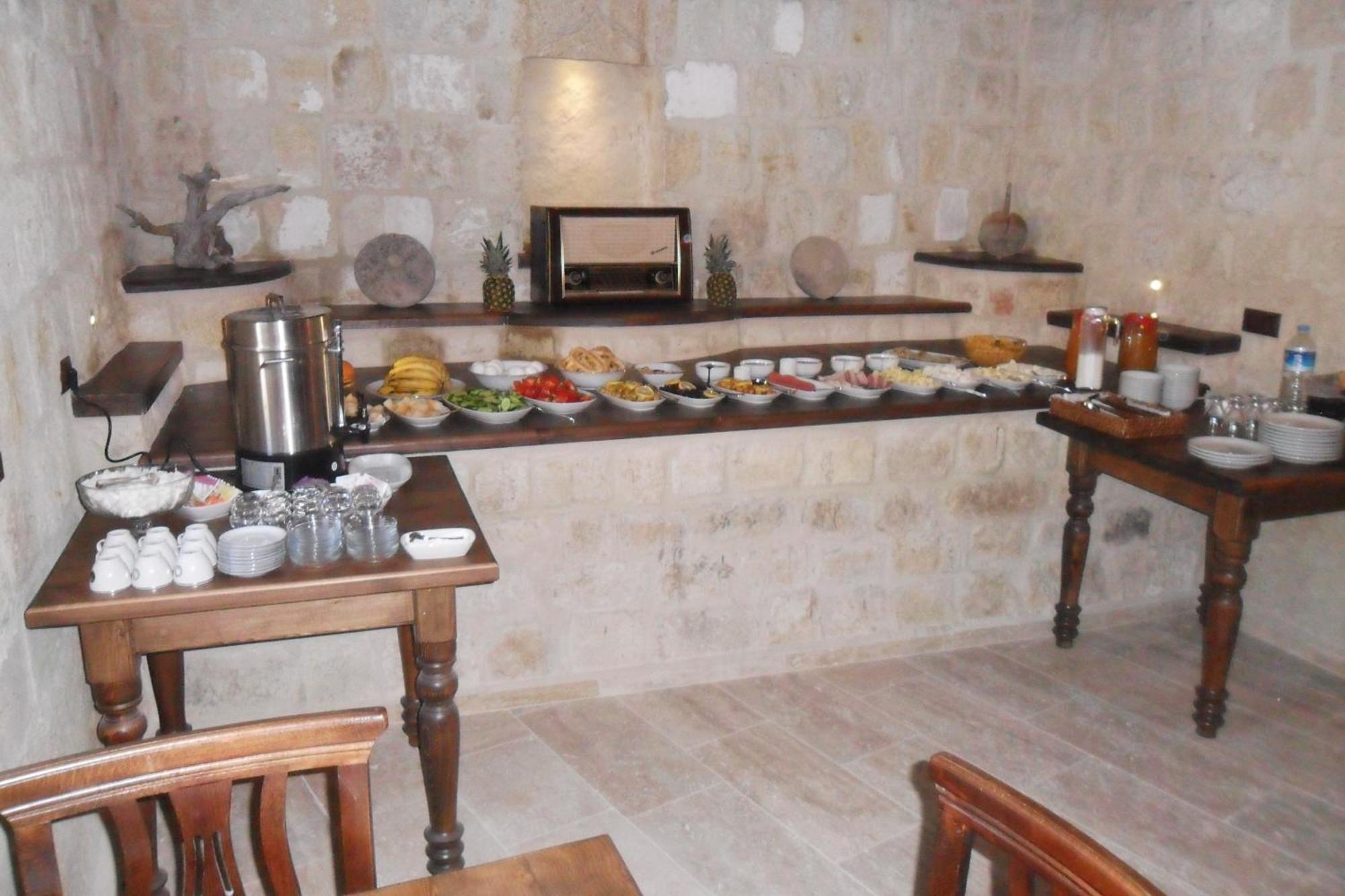 Kemerhan Cave Suites Ürgüp Bagian luar foto