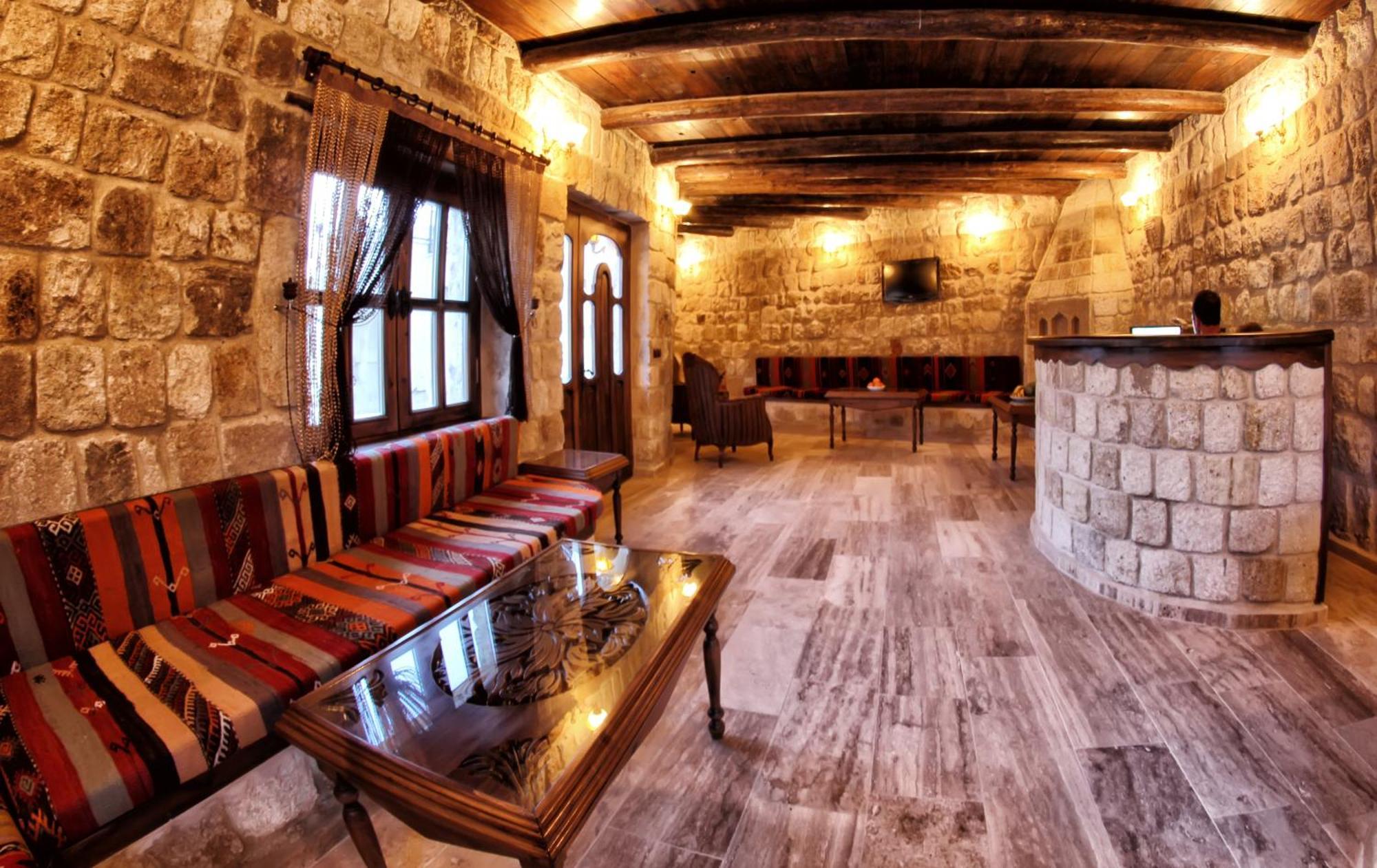 Kemerhan Cave Suites Ürgüp Bagian luar foto