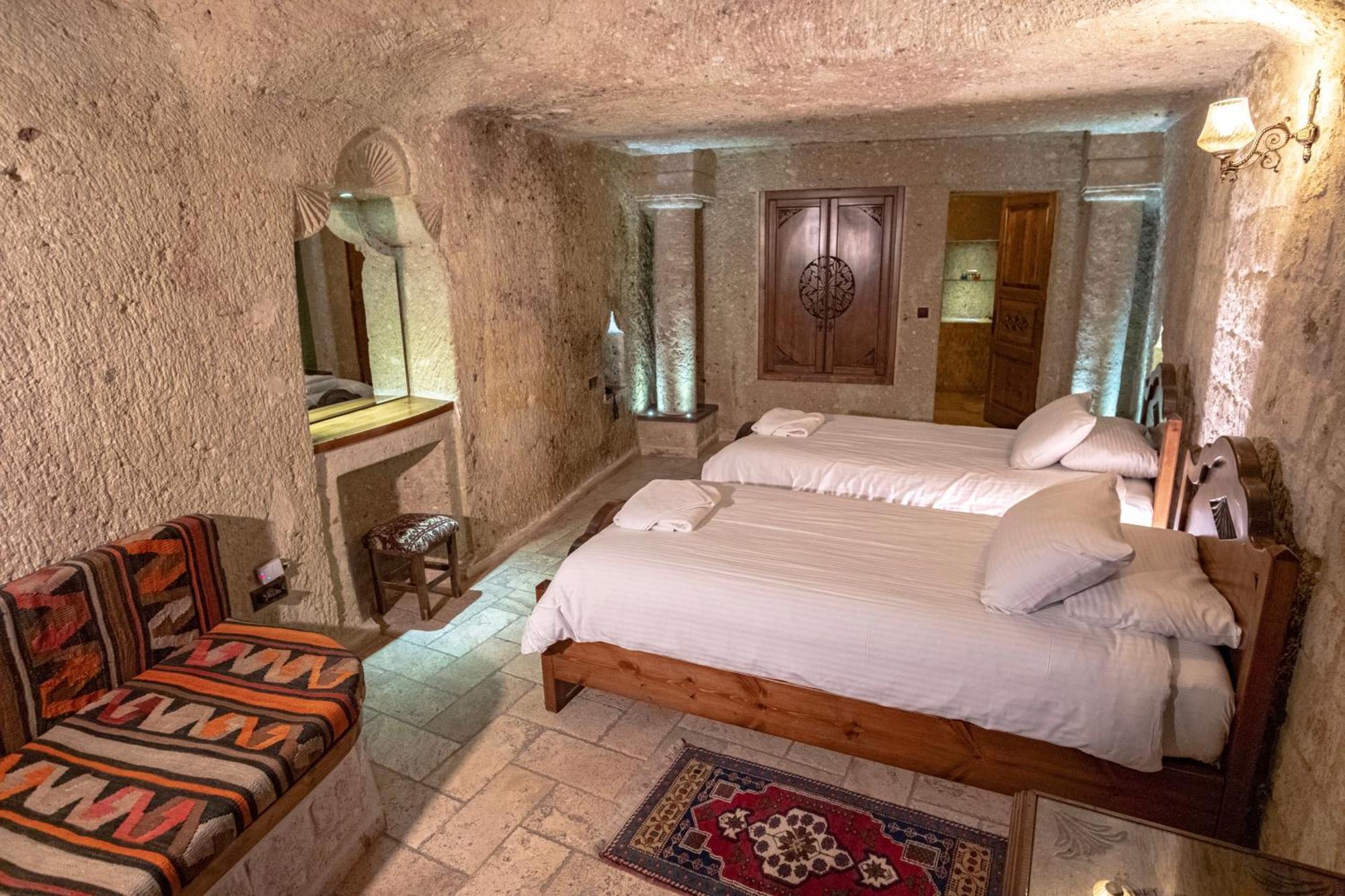 Kemerhan Cave Suites Ürgüp Bagian luar foto